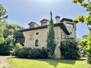 Finca en Ávila (cara sur de la sierra de Gredos). 8 hectáreas
